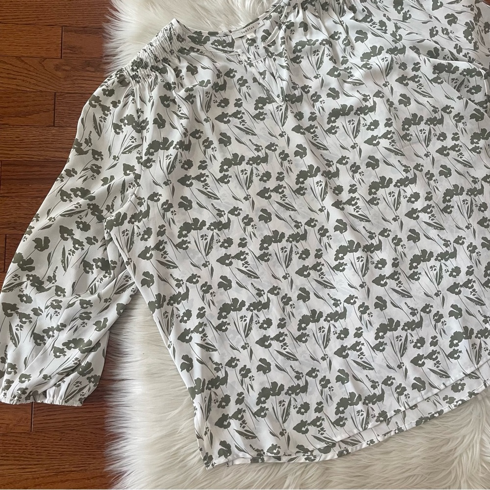 Fun 2 Fun Floral Blouse Flowy Size 2X Plus